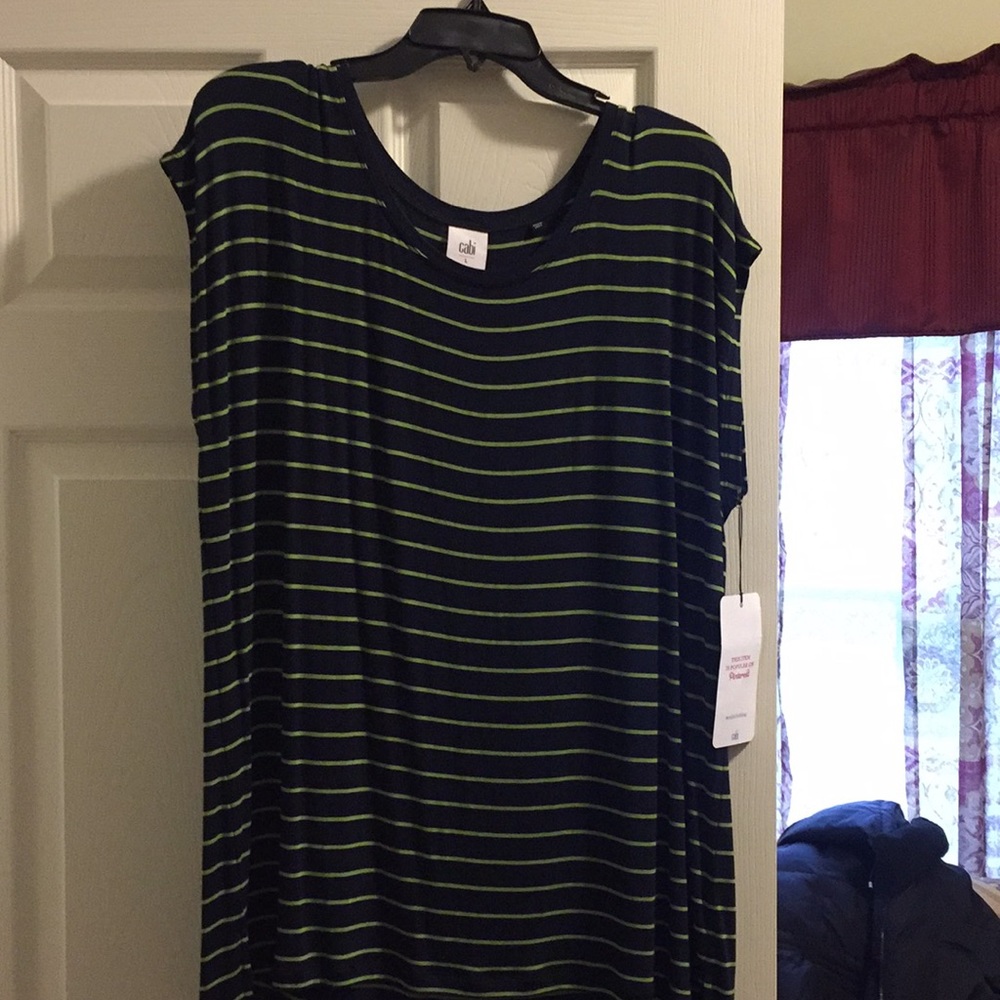NWT Cabi Top